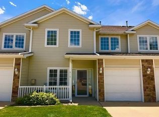 816 Red Hawk Way SE, Altoona, IA 50009