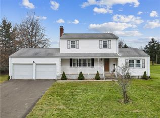 438 Congdon St, Middletown, CT 06457