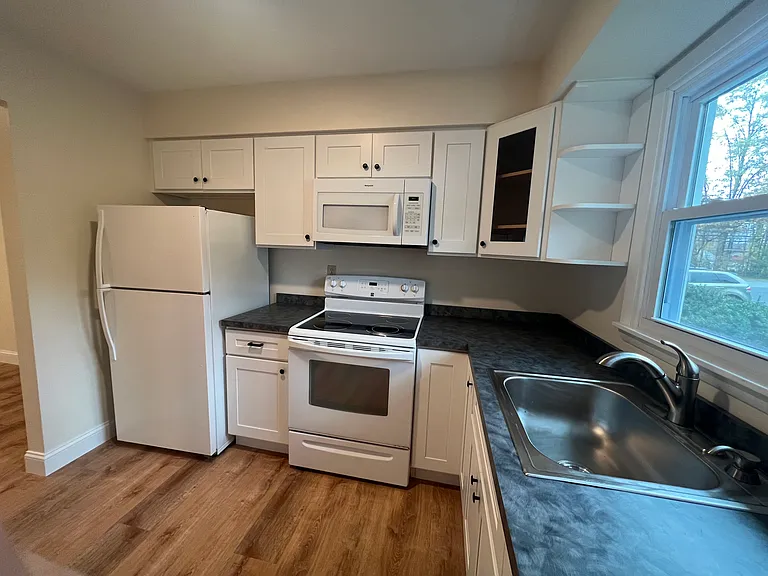 282 Ballston Ave #7 — Photo 10