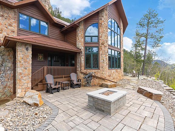 3rd image of 10726 Connemara Ln