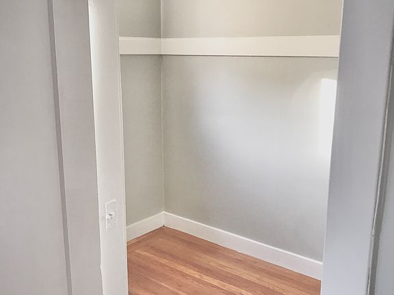 5th image of 467 8th Ave #4