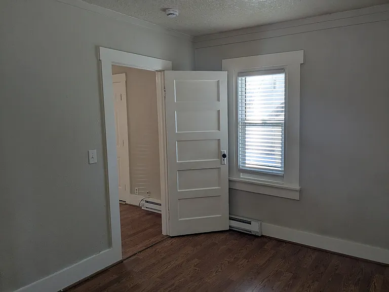 123 Cathryn Ave #1 — Photo 6