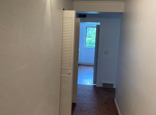 201 Hugel Dr #2B, Pittsburgh, PA 15209