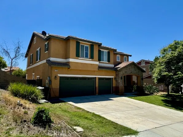 41038 Crimson Pillar Ln, Lake Elsinore, CA 92532