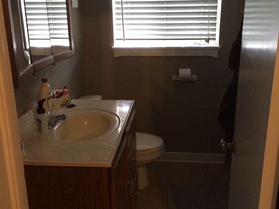Bathroom Upstairs