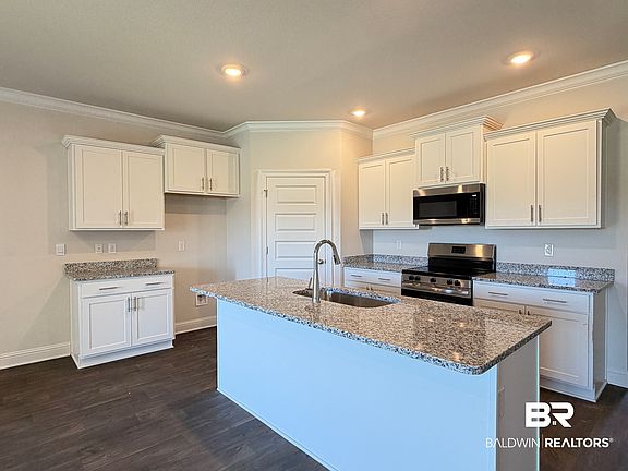 2nd image of 14973 Dalton Cir