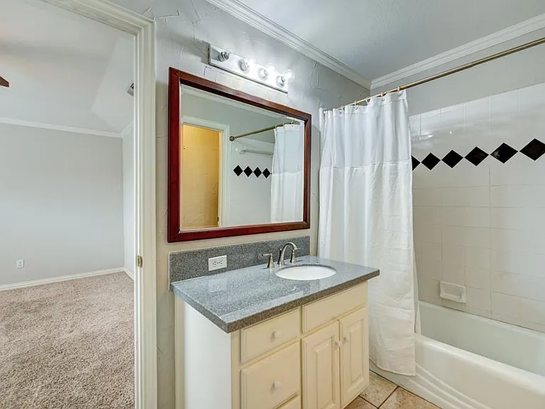 2804 Vermont Ct — Photo 31