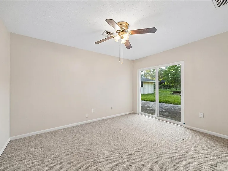 1307 Southern Hills Rd — Photo 15