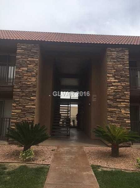 1st image of 4450 Sandy River Dr Unit 80