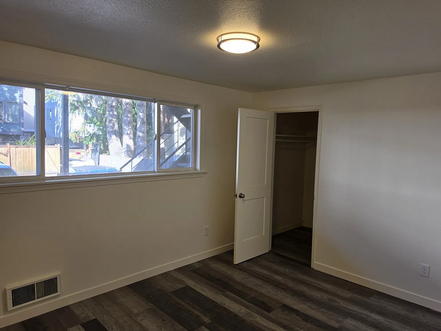 2 bed, $1,700 — Photo 3