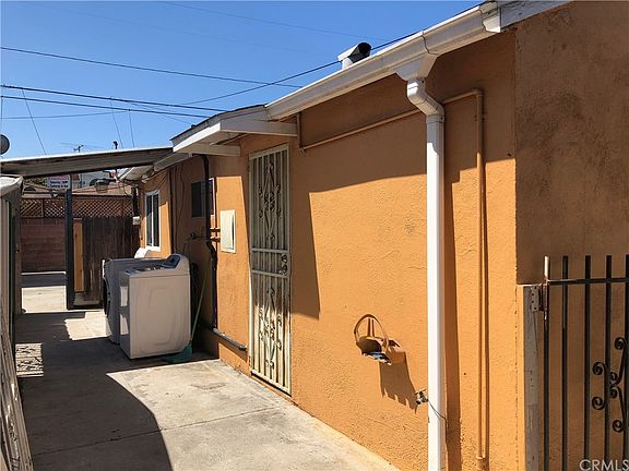 4th image of 4836 W 116th St