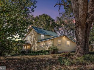 1372 Brandlin Dr, Charlottesville, VA 22902