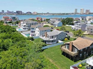 5208 Ocean Dr S, Brigantine, NJ 08203