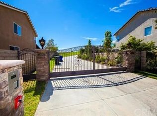 30301 Mallorca Pl, Castaic, CA 91384