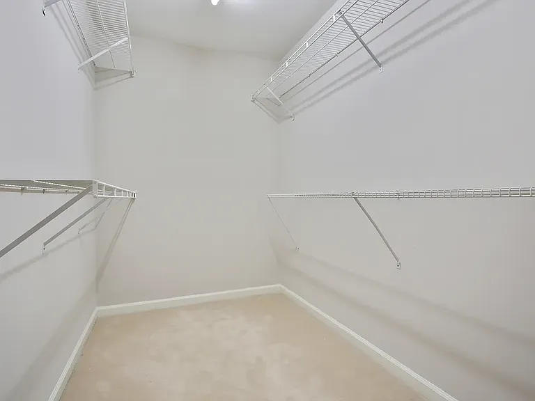 3644 Kentford Ln — Photo 20