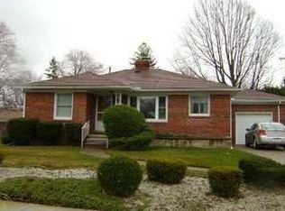 29032 Howard Ave, Madison Heights, MI 48071