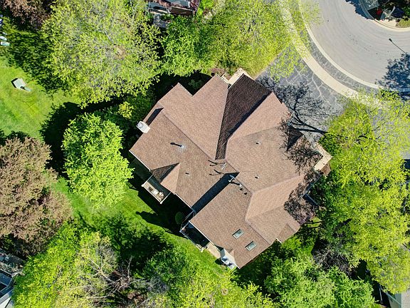 5th image of 10 Meadow Ct #0