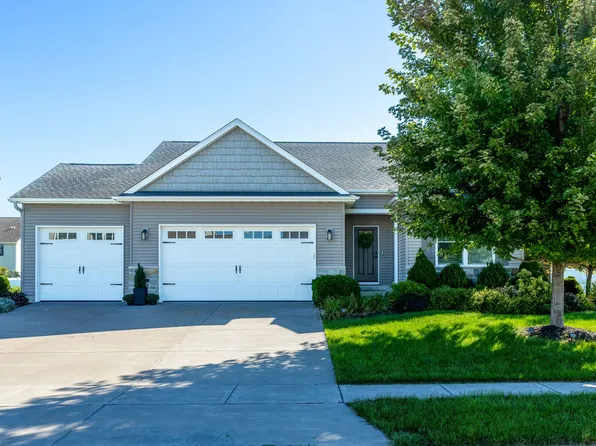 5659 Idaho Dr, Bettendorf, IA 52722