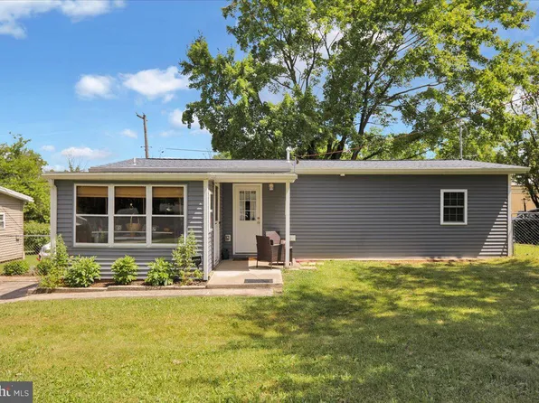 1256 Claire Dr, Birdsboro, PA 19508