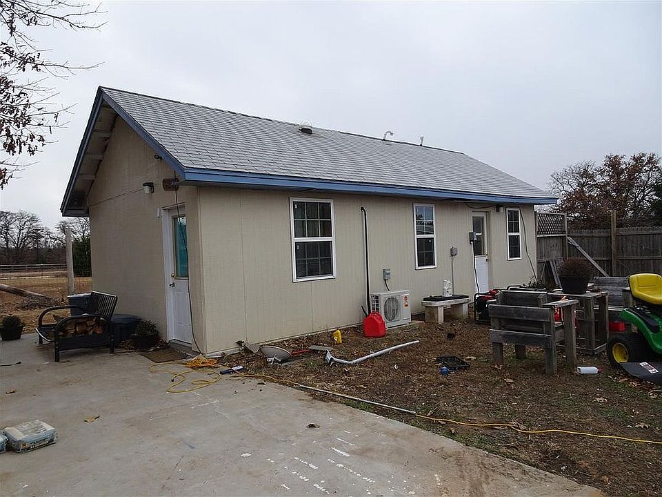 1st image of 16308 Echo Ln