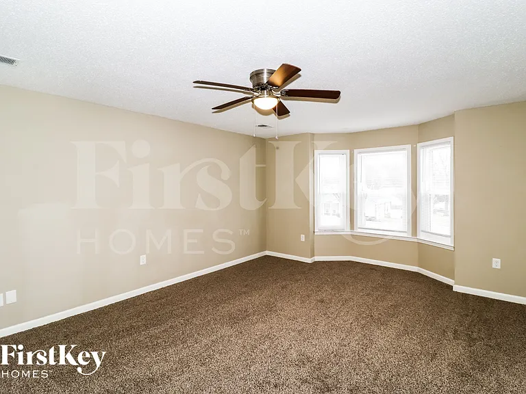 8117 S Regis Pl — Photo 10