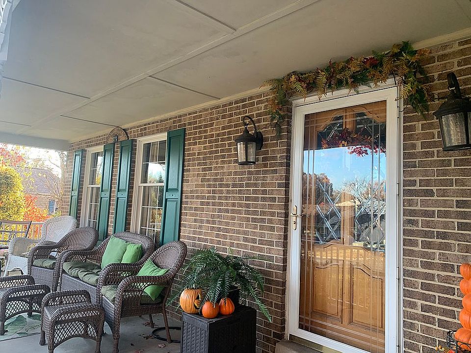 2nd image of 2246 Hopkins Ct