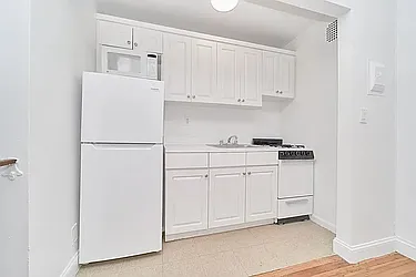 Rented by Living New York