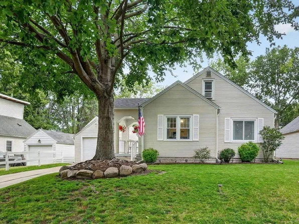 115 Carolina Ave, Waterloo, IA 50701