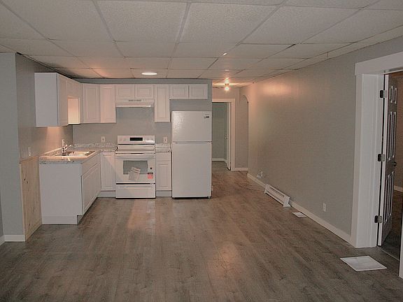 5th image of 8 Village Street #4