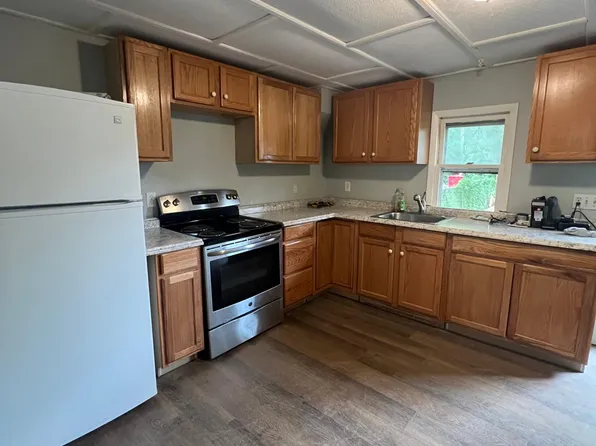 1570 Lafayette St, Lebanon, PA 17042