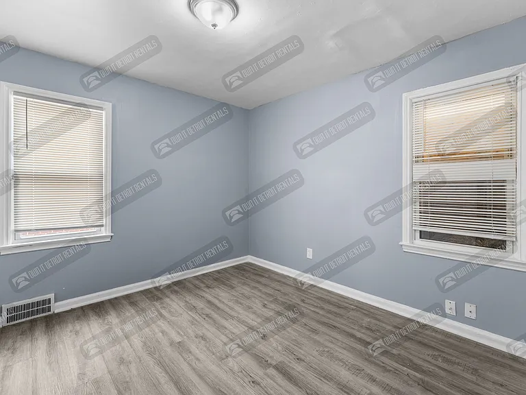 11268 Lakepointe St — Photo 5