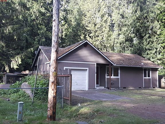 2nd image of 17118 Snowbell Ct SE