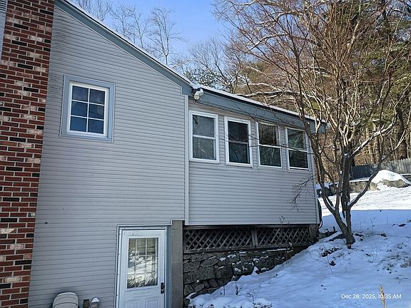 3rd image of 13 Blanchard Ave