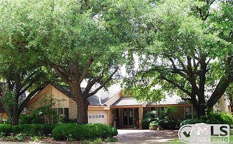 1st image of 2117 Leon Dr