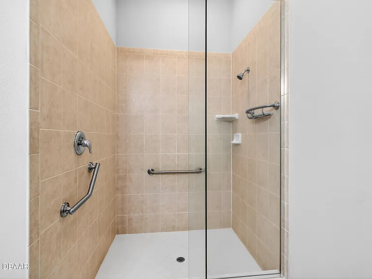 1119 Hansberry Ct — Photo 30