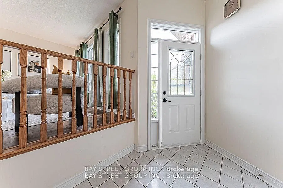 4 bed, $3,100 — Photo 2