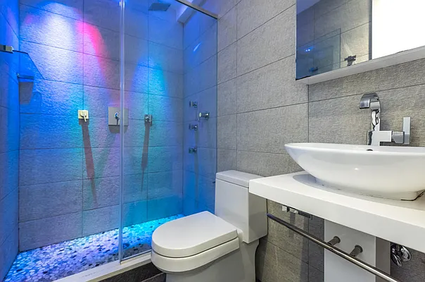 Rented by Nooklyn NYC LLC | media 51