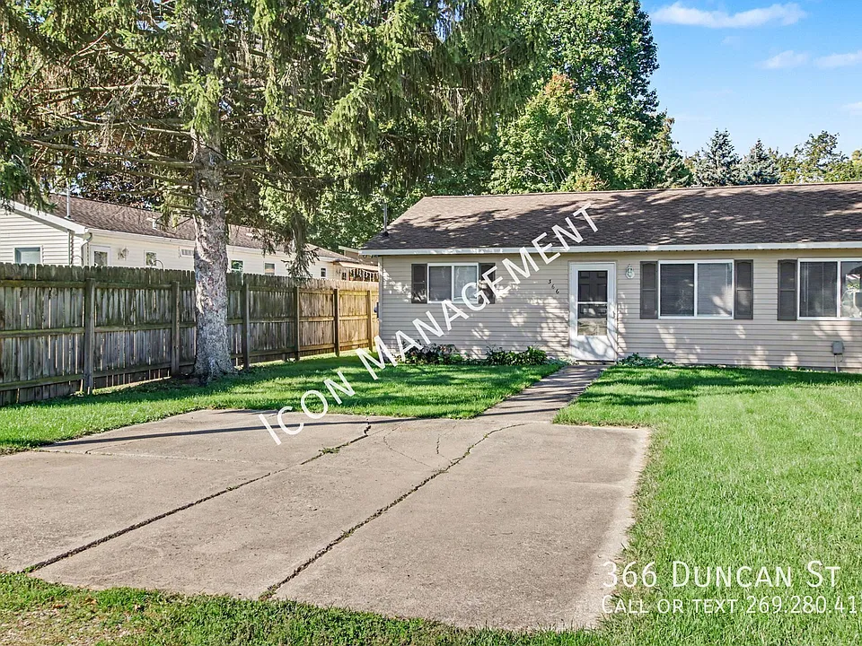 366 Duncan St