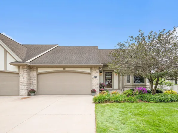 5976 Red Lion Ct NE, Belmont, MI 49306