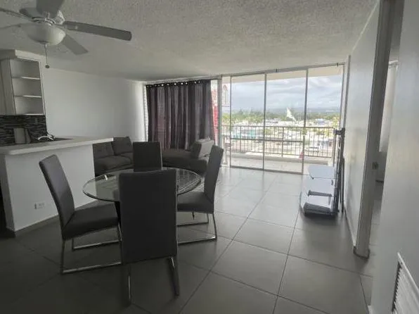 4745 Avenue Isla Verde W, Carolina, PR