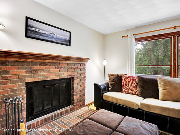 4th image of 1606 Birchwood Dr