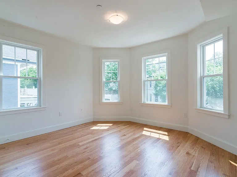 17 Standish St #1 — Photo 14