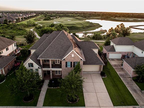 3rd image of 12007 Silverwood Bend Ln