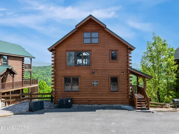 2828 White Oak Ridge Ln, Sevierville, TN 37862