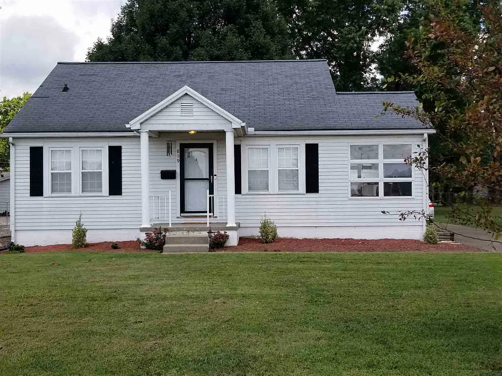 819 W Mill Rd photo 1