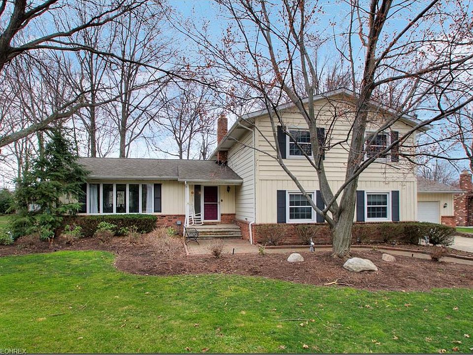 1st image of 440 Locklie Dr