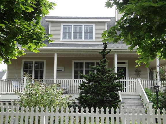 2nd image of 461 Summer Grove Dr