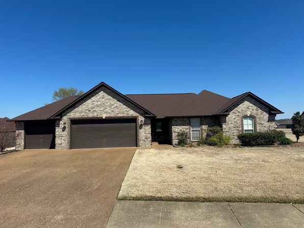 434 Summit Dr