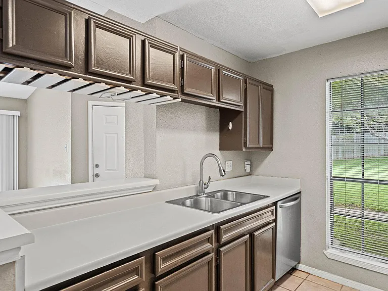 1601 Faro Dr #1504 — Photo 9