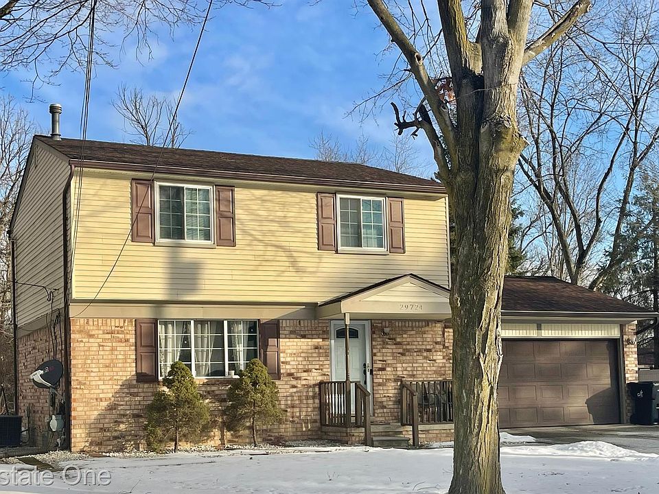 1st image of 29724 Linden St